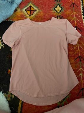 lululemon athletica Short Sleeve Crew Tee - Dusty Pink